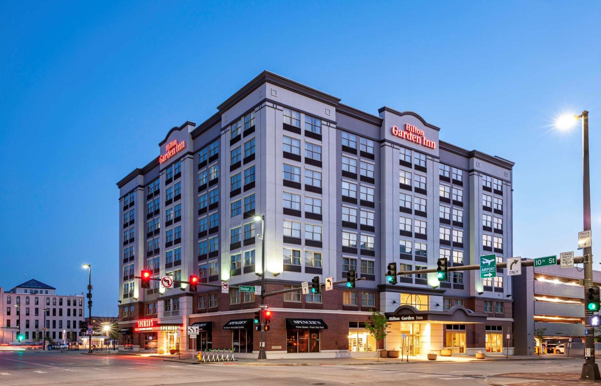 Hilton Garden Inn Omaha Downtown-Old Market Area Exterior foto